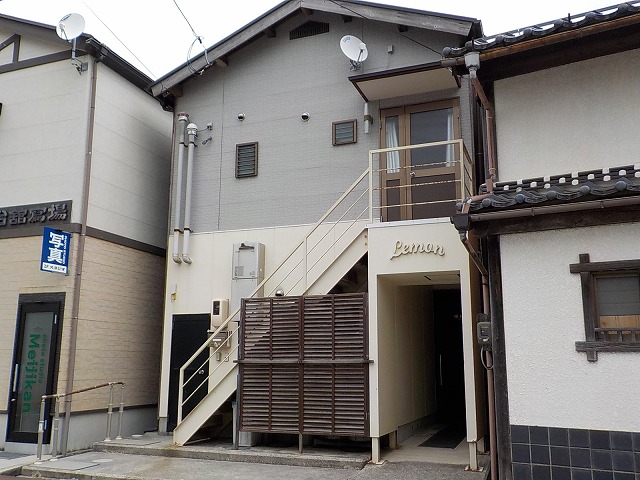 西町　八尾の一　店舗付き売家②