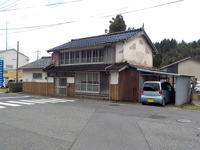 西町吉田の二　売家