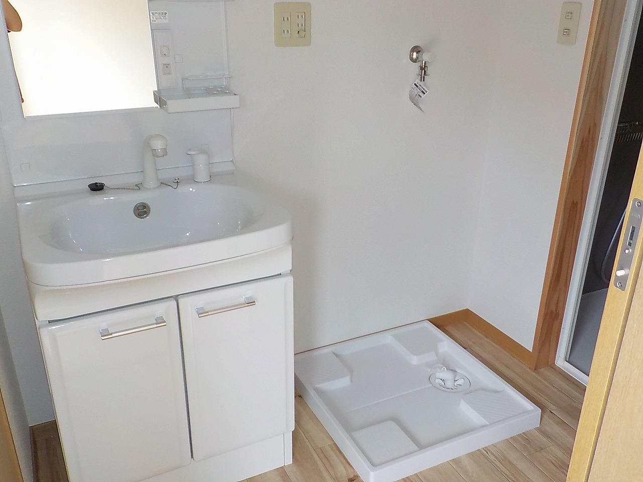apartment 島根県隠岐郡隠岐の島町栄町824-22